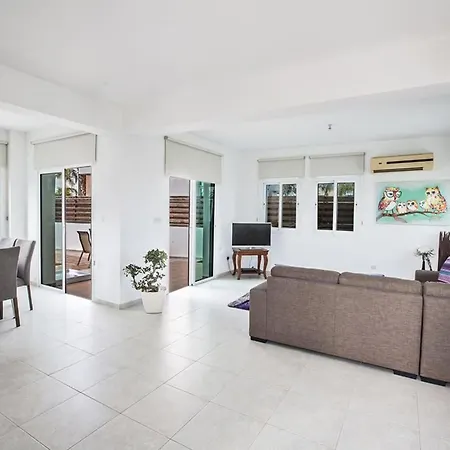 In Mit Privatem Parkplatz By Interhome Сasa de vacaciones *